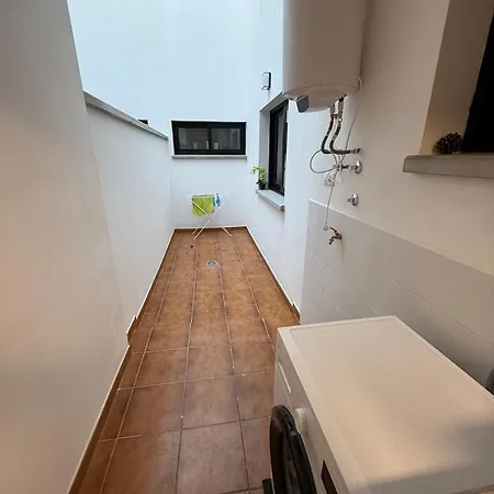 Atlantic Breeze Apartment